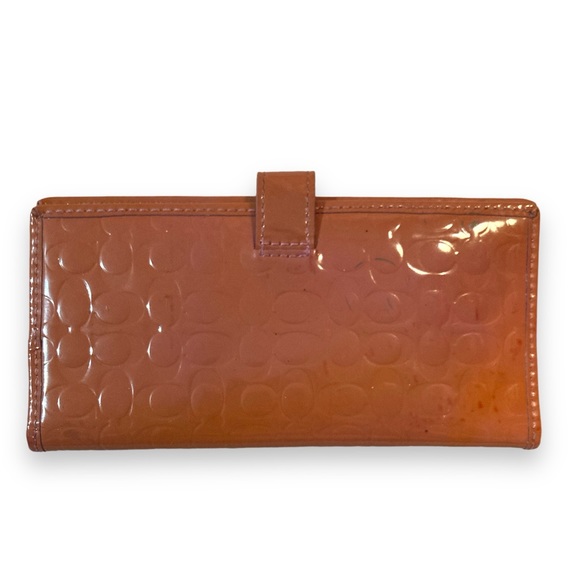 Coach Signature Embossed Beige Enamel Leather Long Wallet Pink Mauve - Picture 2 of 6